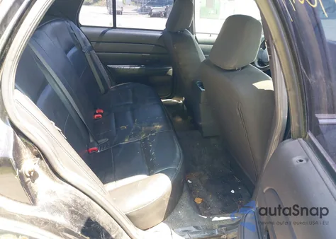 2009 Ford Crown Victoria из США, поврежденный, VIN 2FAHP71V59X135111